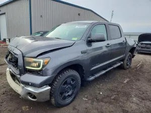 2011 TOYOTA TUNDRA