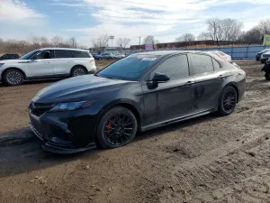 2024 TOYOTA CAMRY