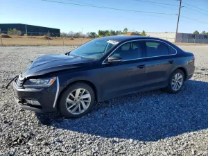 2018 VOLKSWAGEN PASSAT