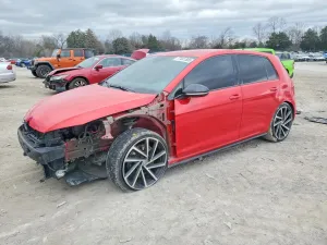 2019 VOLKSWAGEN GOLF