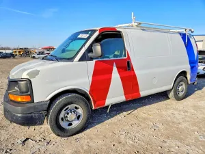 2011 CHEVROLET EXPRESS