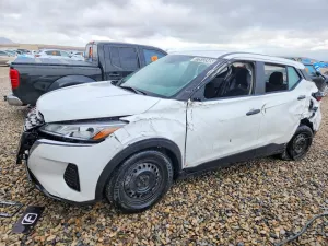 2023 NISSAN KICKS