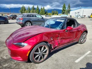2023 MAZDA MX5