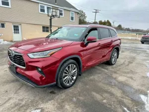 2022 TOYOTA HIGHLANDER