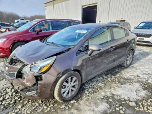 2013 KIA RIO