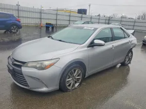 2017 TOYOTA CAMRY
