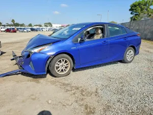 2017 TOYOTA PRIUS