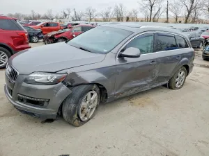 2012 AUDI Q7