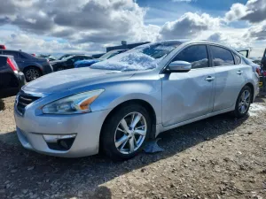 2015 NISS ALTIMA