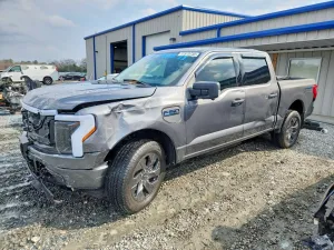 2025 FORD F150 LIGHT
