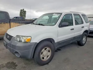 2006 FORD ESCAPE