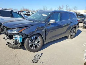 2021 TOYOTA HIGHLANDER