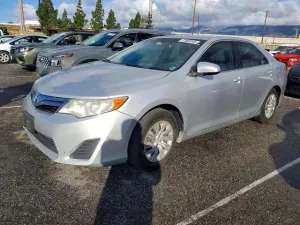 2012 TOYOTA CAMRY