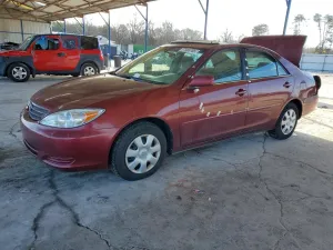 2004 TOYOTA CAMRY