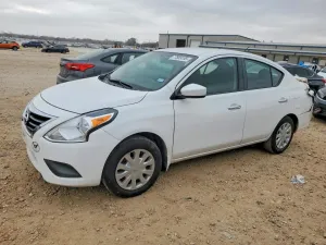 2019 NISSAN VERSA