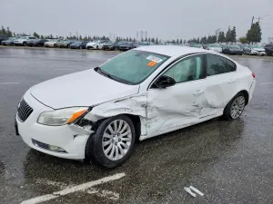 2011 BUICK REGAL