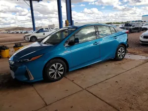 2017 TOYOTA PRIUS