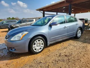 2010 NISSAN ALTIMA
