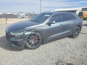 2020 AUDI Q8