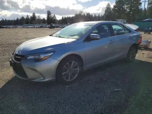 2016 TOYOTA CAMRY