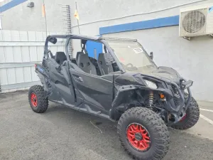 2024 CAN-AM SIDEBYSIDE