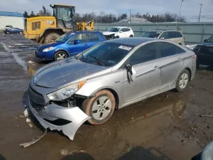2012 HYUNDAI SONATA