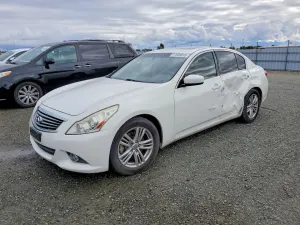 2013 INFINITY G37
