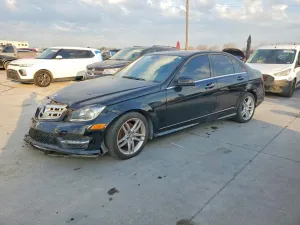 2012 MERCEDES-BENZ C-CLASS