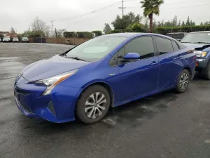 2017 TOYOTA PRIUS