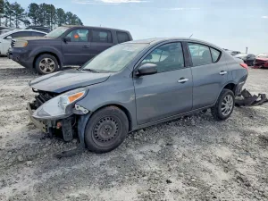 2018 NISSAN VERSA
