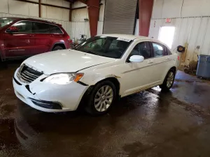 2012 CHRYSLER 200