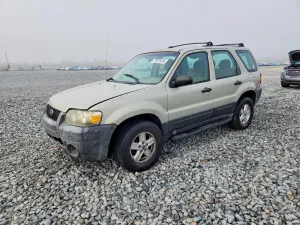 2005 FORD ESCAPE