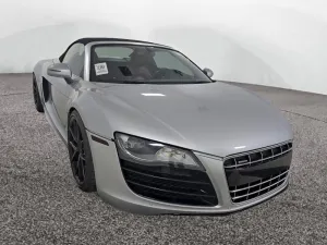 2011 AUDI R8
