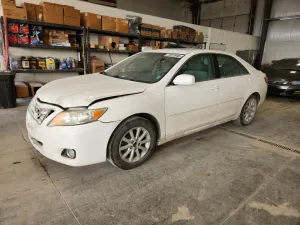 2011 TOYOTA CAMRY