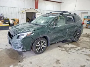2022 SUBARU FORESTER