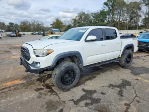 2016 TOYOTA TACOMA