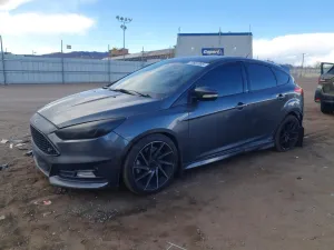 2017 FORD FOCUS
