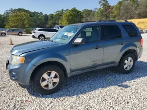 2011 FORD ESCAPE