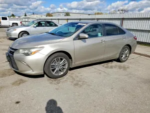 2015 TOYOTA CAMRY