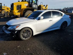 2014 HYUNDAI GENESIS