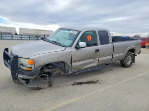 2002 GMC SIERRA