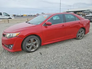 2012 TOYOTA CAMRY