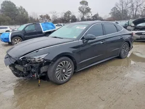 2022 HYUNDAI SONATA