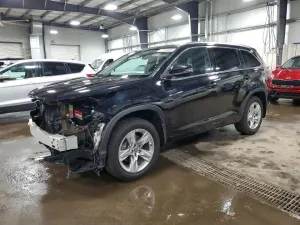 2016 TOYOTA HIGHLANDER