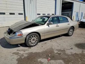 2007 LINCOLN TOWNCAR