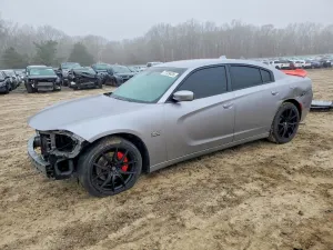2016 DODGE CHARGER R