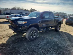 2016 TOYOTA TACOMA