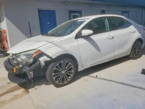 2015 TOYOTA COROLLA