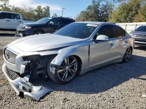 2015 INFINITI Q50
