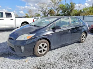 2015 TOYOTA PRIUS